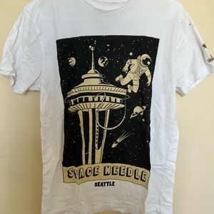 Seattle Space Needle t shirt